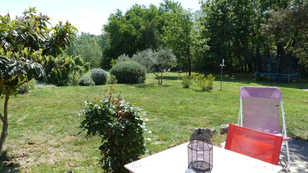 Apartamento Le Cabanon Crillon-le-Brave Exterior foto
